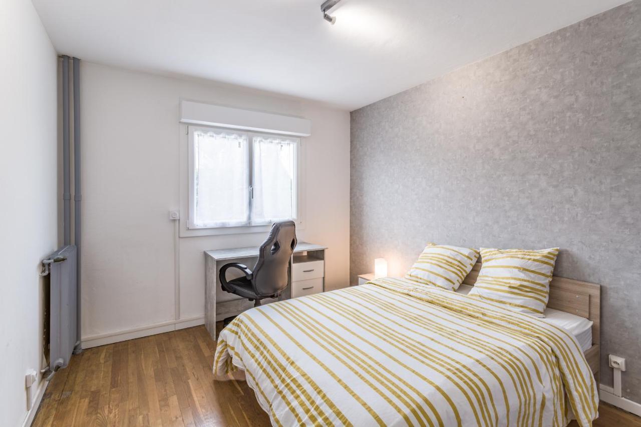 Spacieux Appartement - 6 Personnes - Parking Gratuit Saint-André-les-Vergers Eksteriør bilde
